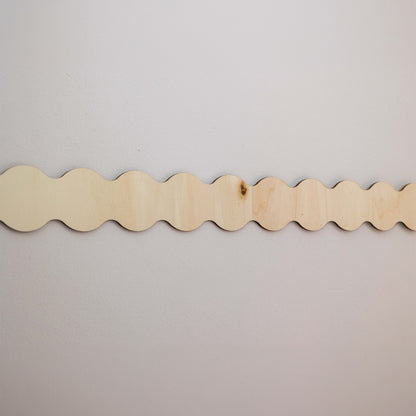 Cenefa de Madera Modelo Nube Moldura de Ondas Orgánicas