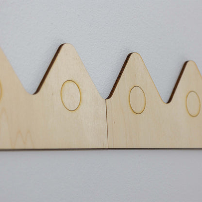 Cenefa de Madera Montañas con Grabado Circular, Moldura Infantil Reversible