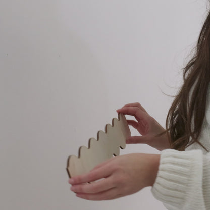 Cenefa de Madera Modelo Nube Moldura de Ondas Orgánicas