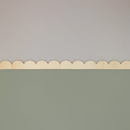 Cenefa de Madera Festoneada para Pared - Cornisa Ondulada Scallop